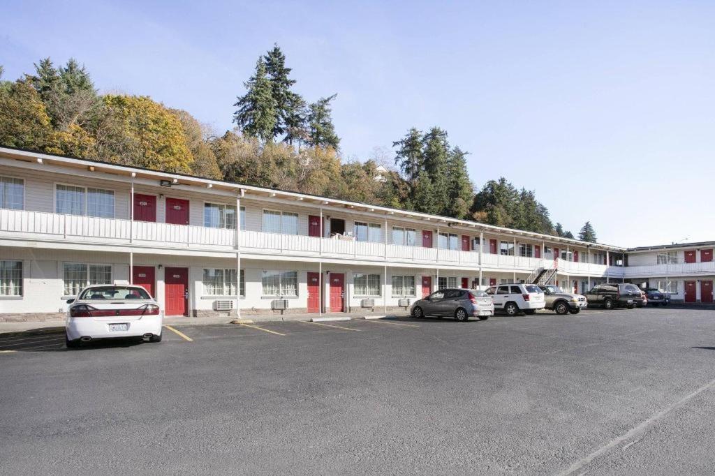 Oyo Hotel Kalama Zewnętrze zdjęcie
