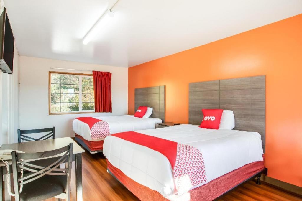 Oyo Hotel Kalama Zewnętrze zdjęcie