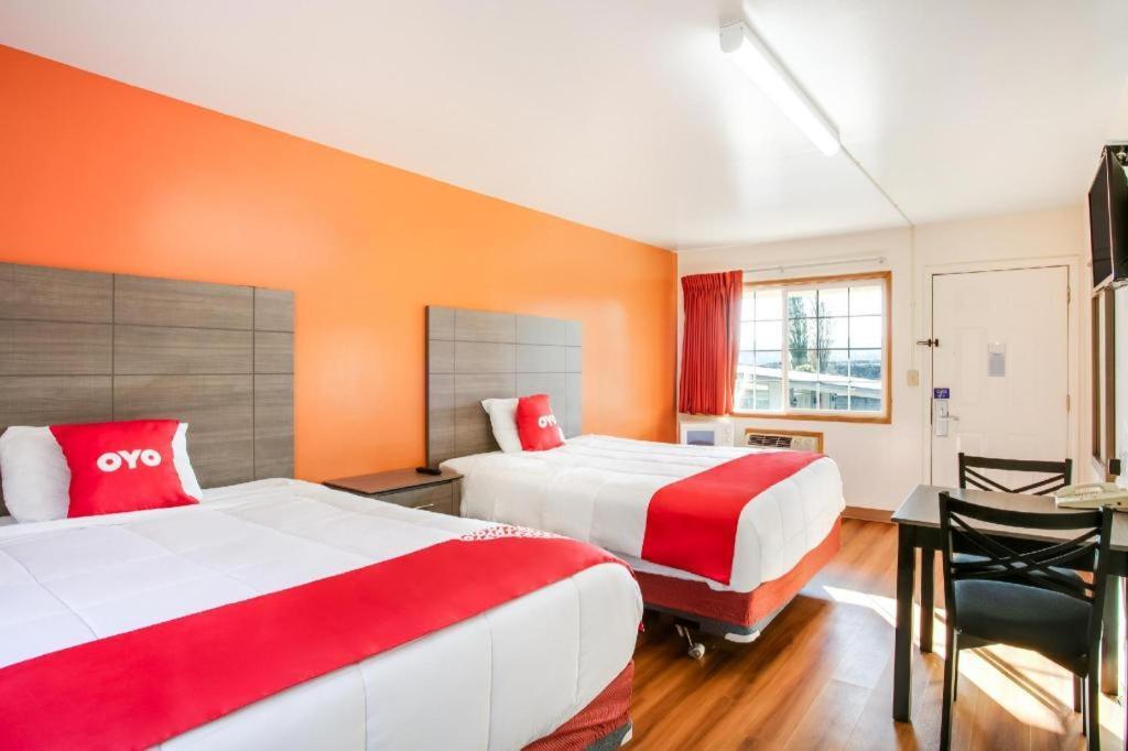 Oyo Hotel Kalama Zewnętrze zdjęcie