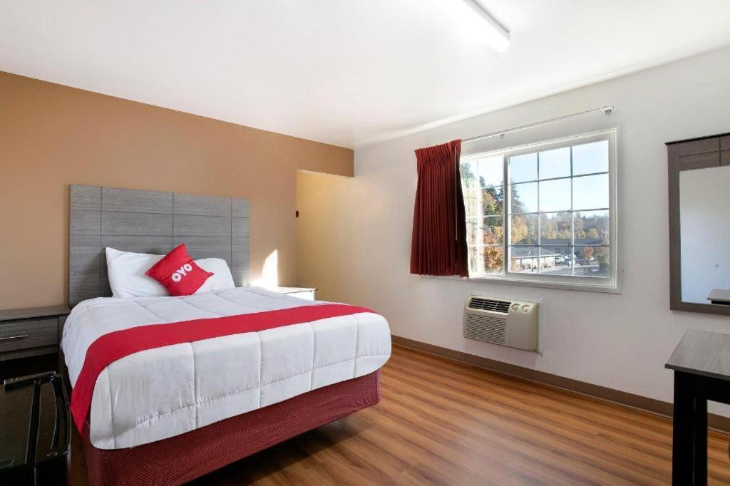 Oyo Hotel Kalama Zewnętrze zdjęcie